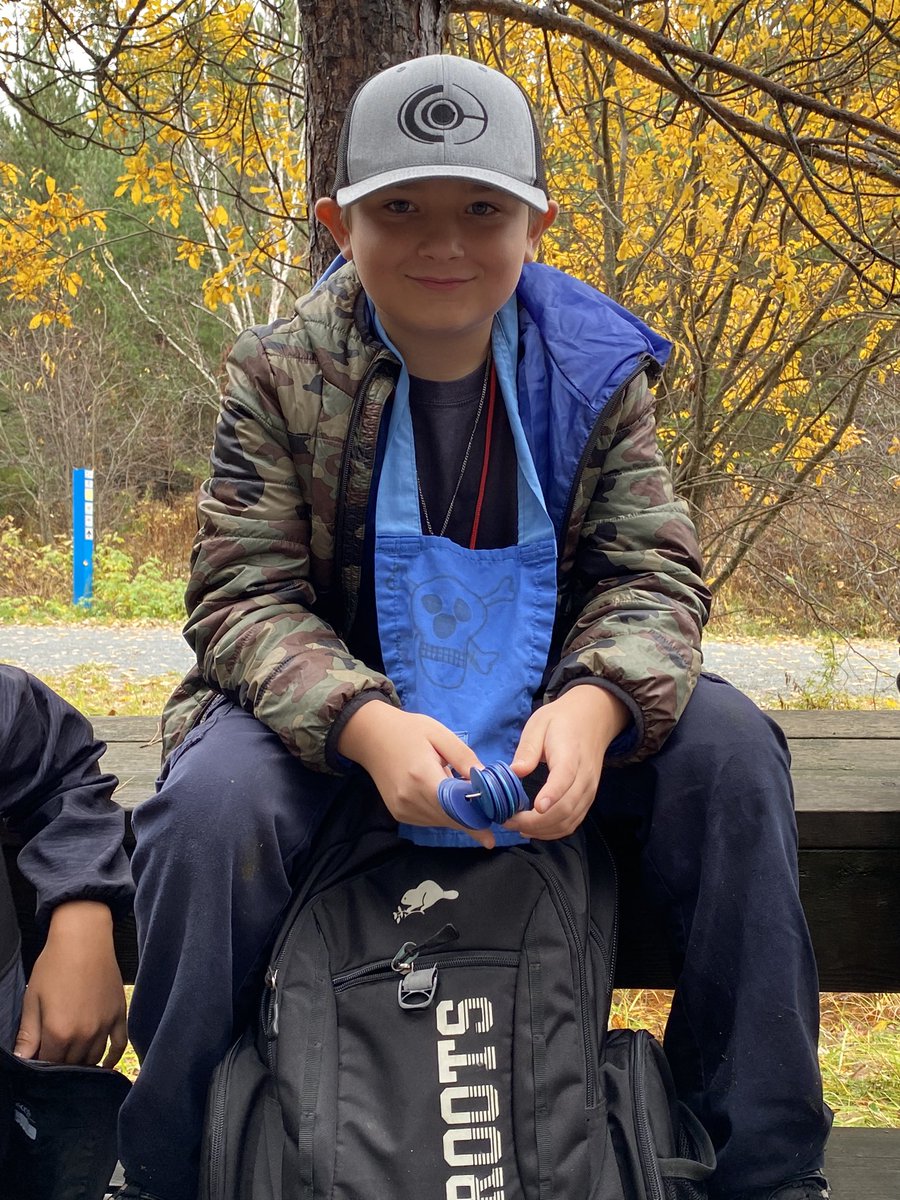 AndreaMacInnes's tweet photo. Great day with these kids at Lake Laurentian Conservation Area! #arps2024 https://t.co/9J4rZhrhx0