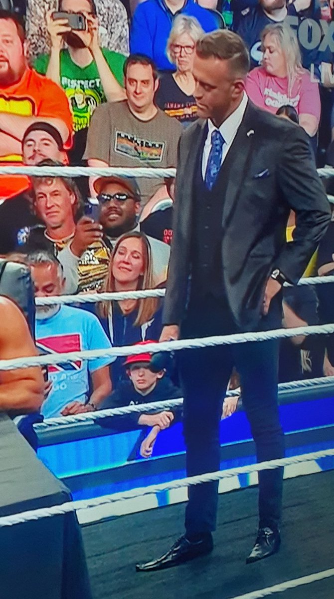 ProWrestlingCl1's tweet photo. This 👇👇👇👇This will NEVER get old for us!!! Seeing @RealNickAldis as the GM of #Smackdown does nothing but bring us great joy!!! Proud fans!!!
@WWE 
@ThisIsDrStinson 
@Santa_Vol https://t.co/1GAOPSTXK4