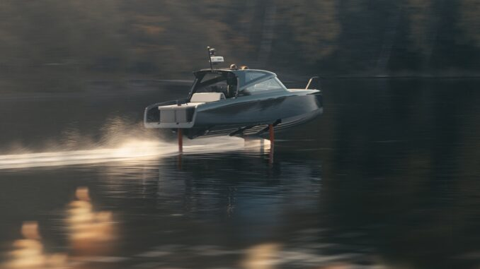 E_Motor_News's tweet photo. ⚡️The production of the revolutionary Candela C-8 ‘powered by Polestar’ electric daycruiser has begun, signing a new era of e-boats.

#eBoats #candelaC8 
@PolestarCars #electric #daycruiser 

Read more⤵️
🔗https://t.co/JJNV4kylFu https://t.co/kbIihoL6zS