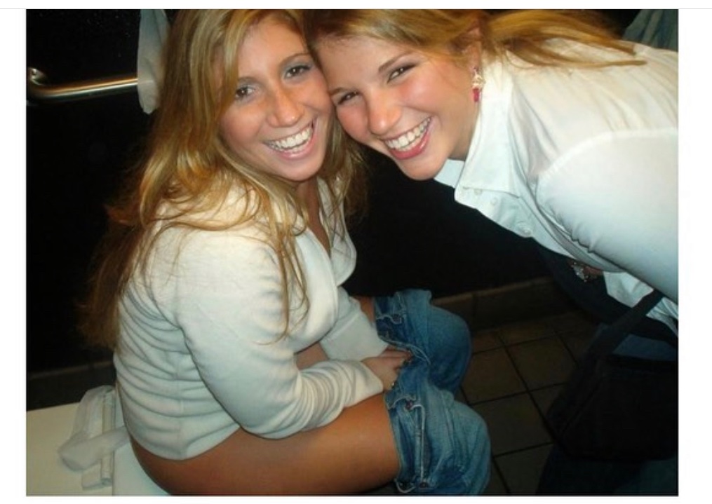 RobBurp's tweet photo. 3rd edition of sexy girls on the toilet. Smash or pass. Who’s your favorite https://t.co/6vrFfs5OPd