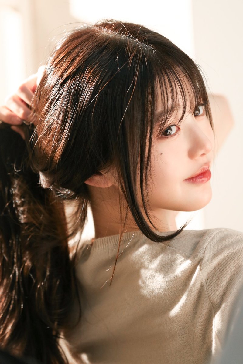 ivepics_'s tweet photo. #JANGWONYOUNG LOVED IVE ver. Behind the scenes Jacket Shooting https://t.co/mDccmR1pMD