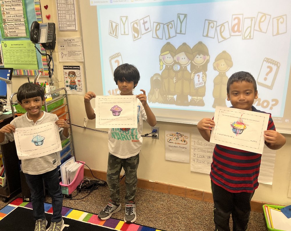 We had our first Mystery Reader today! The kids were so excited! Thanks for reading us the story, If You Give A Moose a Muffin! We had fun sharing and coloring our favorite type of muffin too!