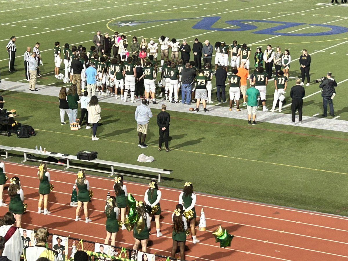 ACCHSVikings's tweet photo. #VikingProud Vikings win The Holy War, 24-14! Thank you to Bishop Schlert for the pre-game prayer. Great job, Vikes! #HailCentral #VikingSpirit #VikingRumble #RockneRowdies #VikingNation 💚🏈💛🤘 https://t.co/y9im8KkMmk