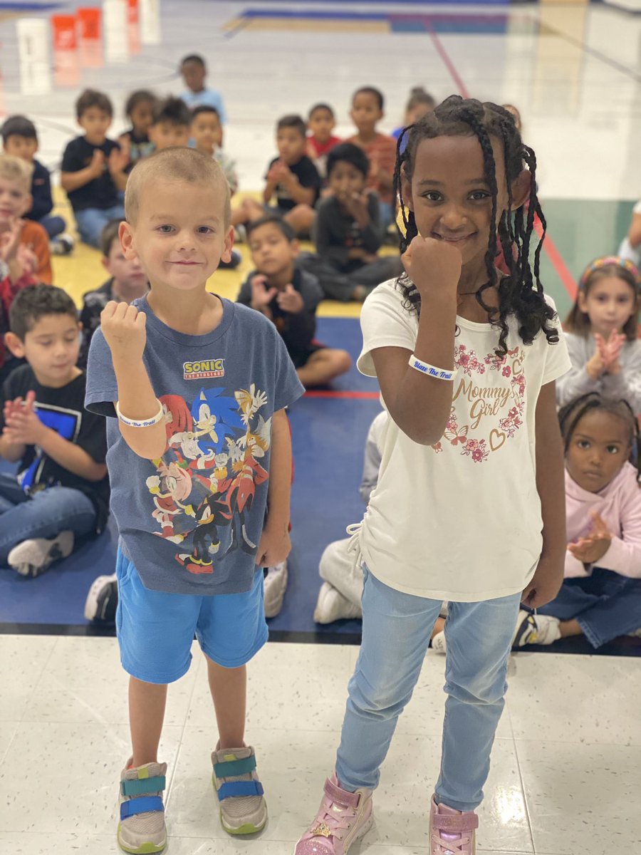 2_2garcia's tweet photo. Myself and @CoachGarciaNISD were stoked to reward our 1st Kinder kiddos @NISDTomlinson @NISD_PE @NISD with their “Blaze The Trail”wristbands. These students show great leaderships traits and always follow gym expectations. https://t.co/ycdd8zEyJ9