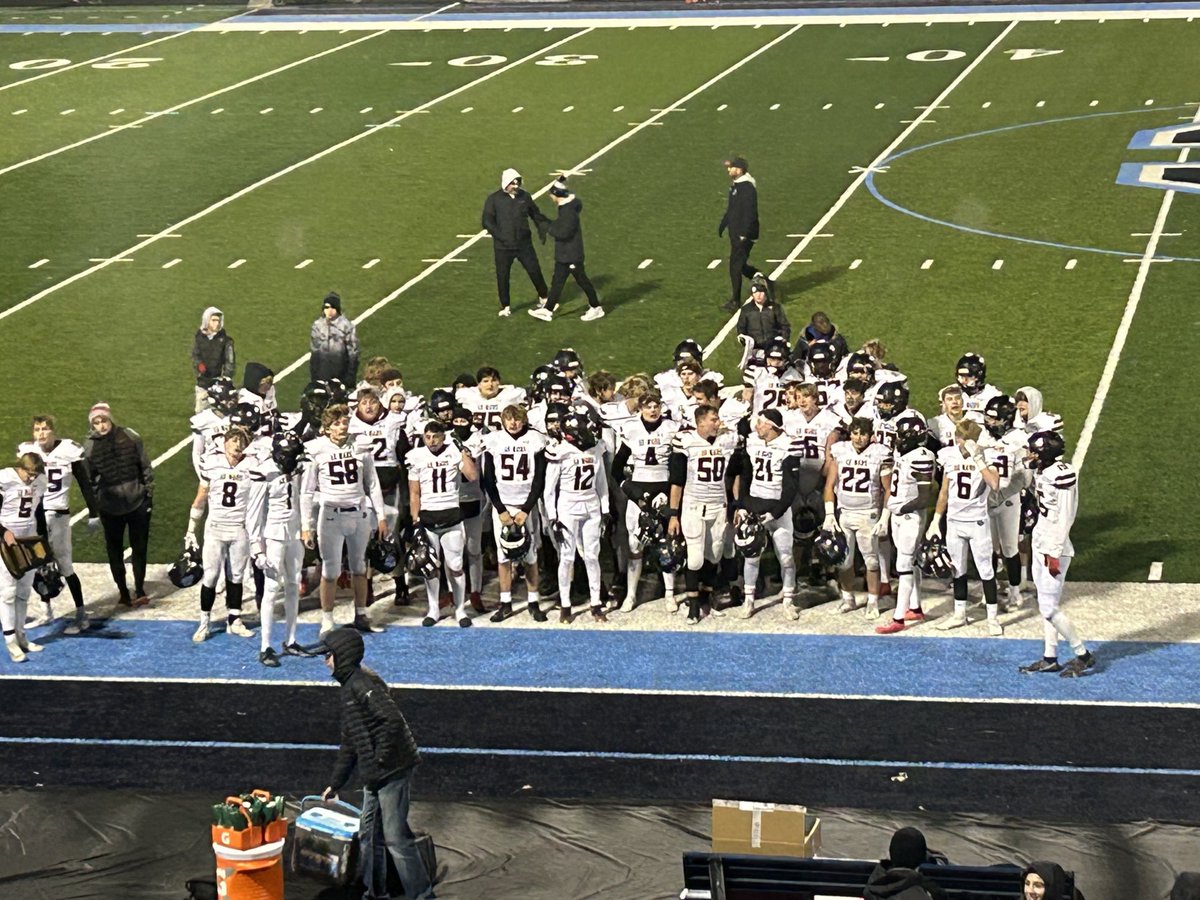 Lots to be proud of! Thank you seniors for what you have done for the program! It was a great season!! 

#PoundTheStone