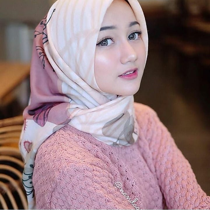 deviasmara28233's tweet photo. emutin puting aku siang siang enak loh sayang 🍆💦

#hijab #hijabcrot #hijabsange #jilbab #jilbabnakal #jilbabngentot #Jilbabsange #bacolhijab #Pejuhin #pejuhinfoto #kontolin #kontolinfoto #tobrut #toge #colmek #chatseks #colmek #desahancewek #bahancoli https://t.co/DU1JwN6iSt