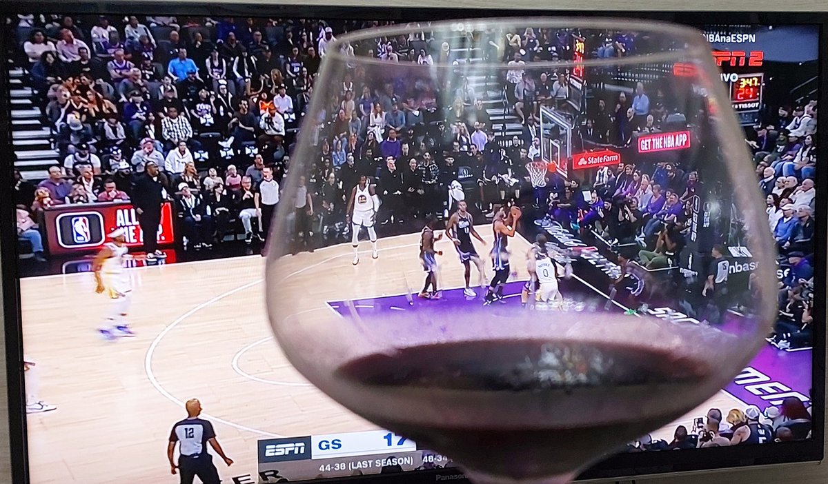 Rodrigo_Capella's tweet photo. #nbanaespn #NBA https://t.co/XRiOY09KPN