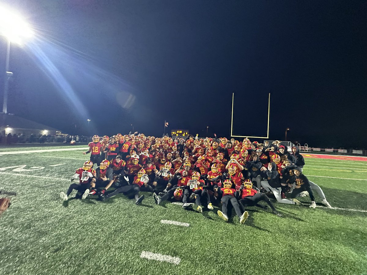BataviaFootball's tweet image. Dogs win 46-0!!! See you next week!