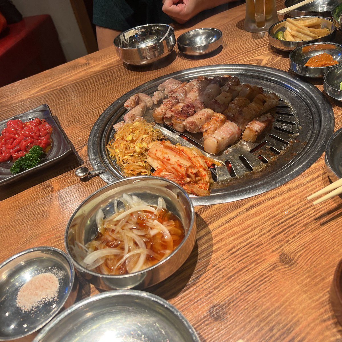 kikilalaa8's tweet photo. 東京ありがとうございましたぁ🗼
美味しかった
楽しかった
また来まーす🥰 https://t.co/6jEwv2JKjk