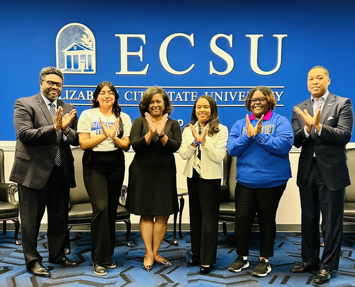 ECSU's tweet photo. Thank you to @TruistNews for your visit this week and your assistance in connecting @ECSU students with meaningful career opportunities after graduation! We are truly grateful for your continued support to our institution!
#BeTheDifference #VikingPride #ECSU #ForgingOurFuture https://t.co/j0rVIIn5YD