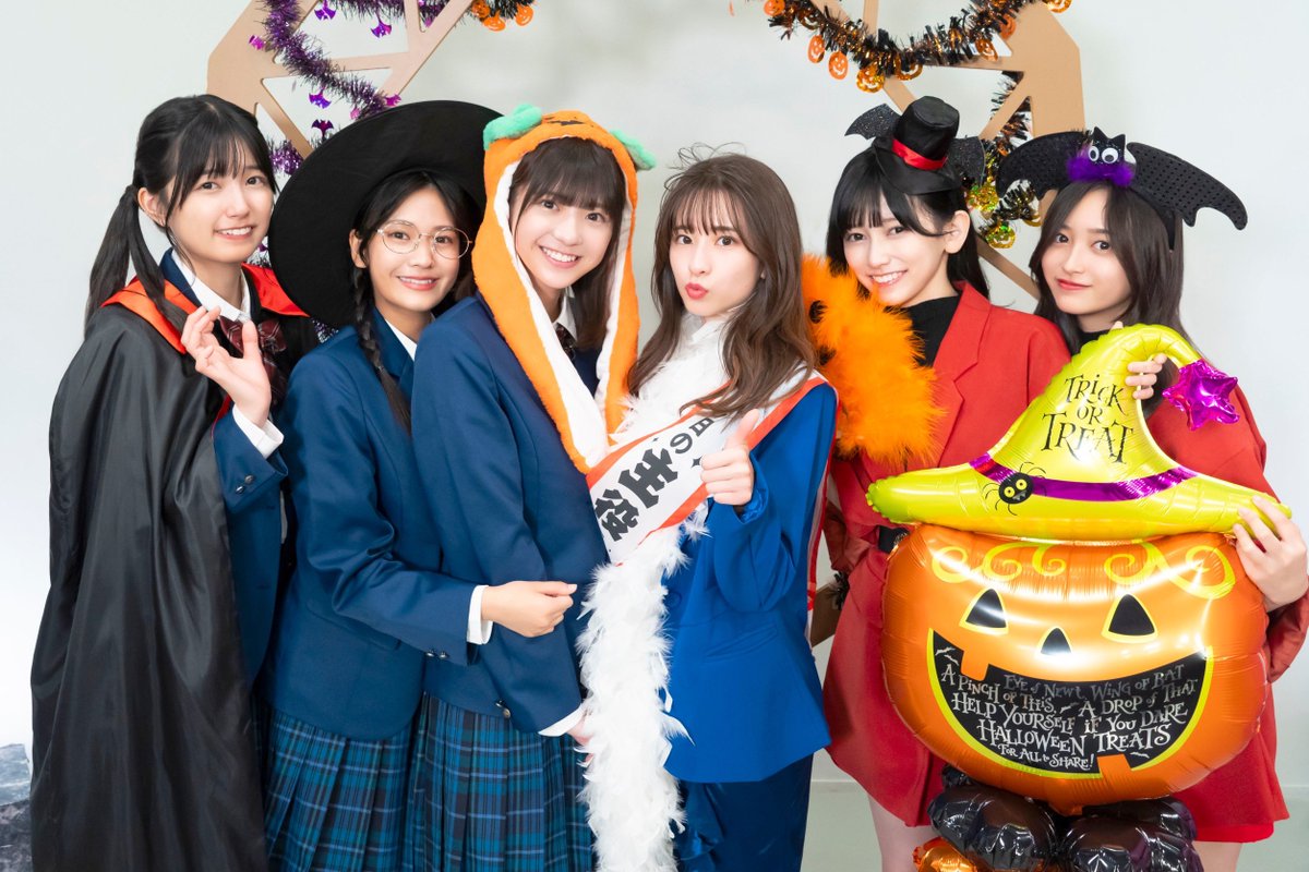 nogista_ntv's tweet photo. 次回の超・ #乃木坂スター誕生 ！は
🎃全員仮装ハロウィンSP🎃

コント「マブいぜ！バブ美先生④」
冨里奈央の恋物語編！まさかの爆笑ハプニング勃発👻

Mrs. GREEN APPLE「ダンスホール」＆mihimaru GT「気分上々↑↑」で大盛り上がり🧙🏻‍♀️❤️‍🩹

番組から㊙重大発表も！🎊

#乃木坂46 #オズワルド https://t.co/CVoaWqikKx