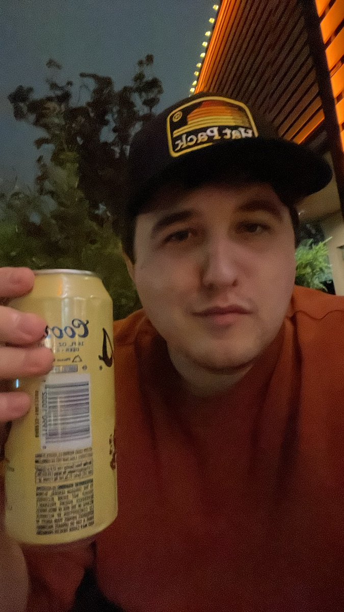 pugmane's tweet photo. #HatPack https://t.co/Wzs5oW2faZ