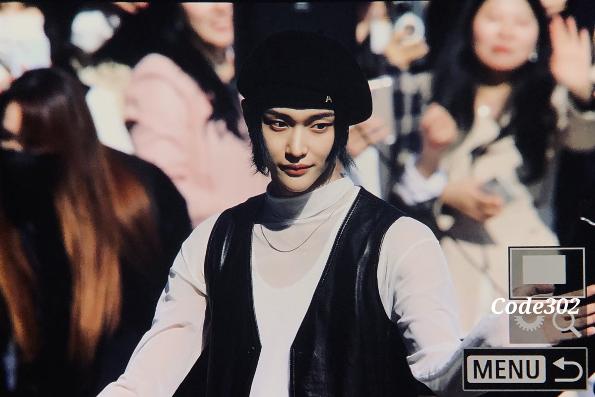 302Code's tweet image. 231028 음중 미니팬미팅

#RIIZE #라이즈 #원빈 #WONBIN