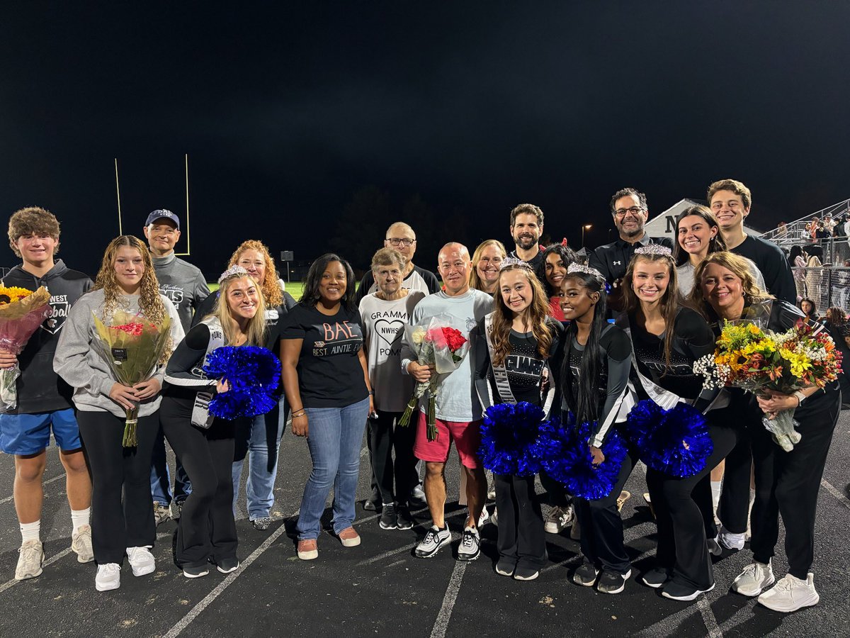 🙌 Great end to the regular season of @NWHSfootball with a win and a celebration 👏🏼of our @nwhs2024 Footballers, Poms, Cheerleaders, Marching Band, & Jaguarettes! 🖤🐆🤍 It was also Cluster Night in the #BlackHole 🥳😊 @NWJagSports @NWJagsAP @AP_ews_NWJags @NWHSBoosters @NWHSPTSA