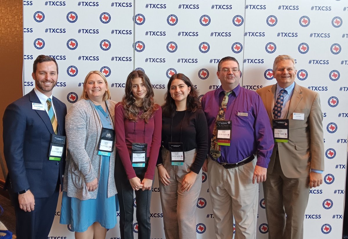 TaylorHebronHS's tweet photo. @TXCSS2023, @NCSSNetwork , @LISDLearns @Hebron_HS  Rho Kappa Honor students, students leading the way with Civic Education, advocating for student engagement at the National and State Levels, Thank You NCSS President Wesley Hedgepeth and NCSS Executive Director Larry Paska https://t.co/BEmJirHrIk
