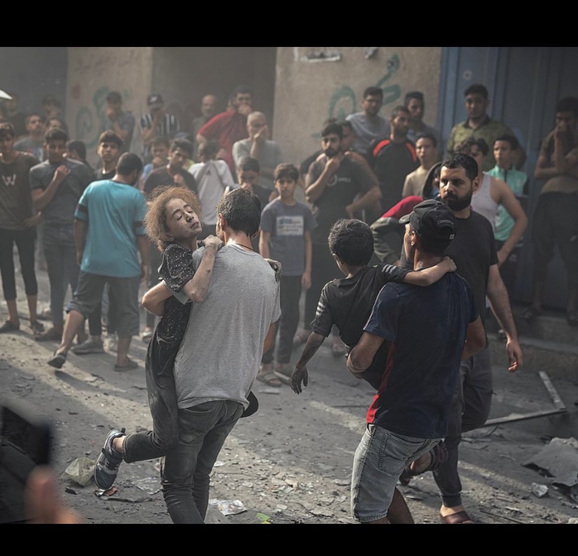 shaani092's tweet photo. @jacksonhinkle I apologise to every Palestinian.
May God forgive me for my inability to help the Palestinians. 🇵🇸 🙏😓 https://t.co/jKcAfHqsq0