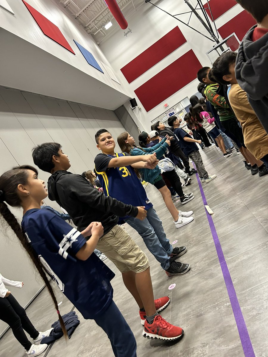 PPatterson_2017's tweet photo. What a way to end our week! These fifth grade stars enjoyed our Red Ribbon rally to the max! Then, we took it to the lab to close out our unit on force, motion, and energy. They never cease to amaze me! #TeamSISD #scientists #handsonisthebest #4csinaction https://t.co/WWvu3jjyKI