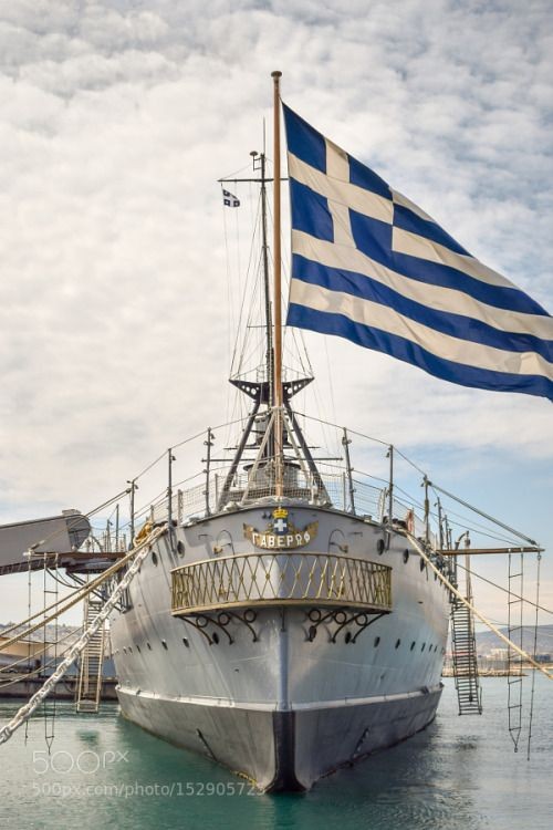 KaroutsosTh's tweet image. Καλημέρα σε όλους και καλό Σαββατοκύριακο!
ΧΡΌΝΙΑ ΠΟΛΛΆ!