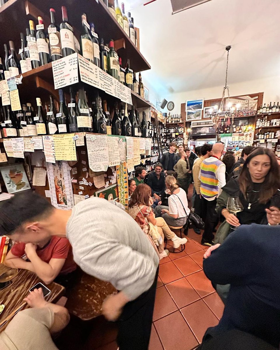 somiddoma's tweet photo. Savoring Milan’s Charm, One Glass at a Time. While wandering the streets, I stumbled upon a charming wine bar, much like the world-renowned Domaine Roulot. Milan’s streets are a treasure trove of delightful surprises. https://t.co/ZXMi9dD4HP