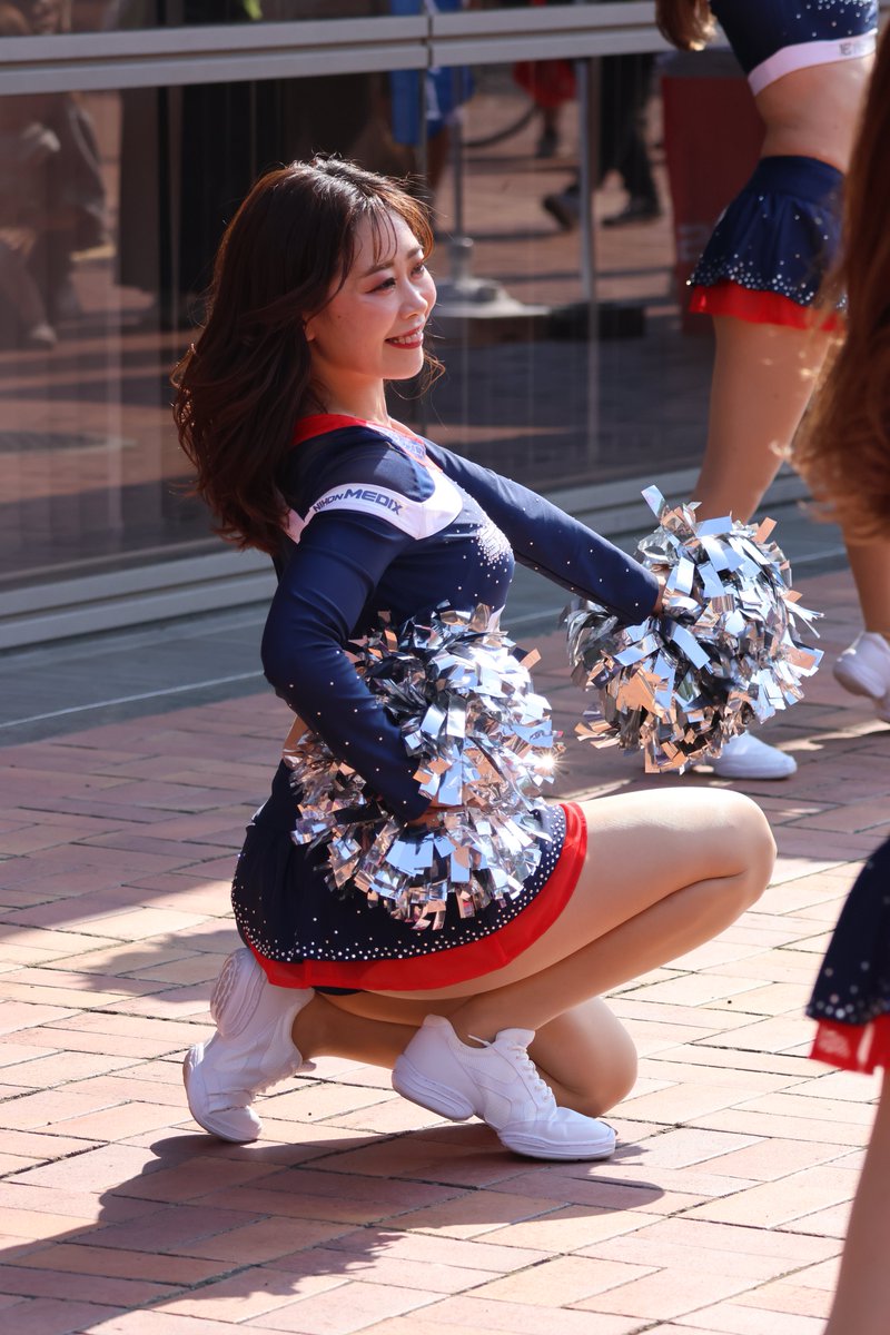 JETS13Funabashi's tweet photo. 2023.10.28 @ 川崎市とどろきアリーナ
#SPARKLES 
#NECレッドロケッツ 
#HARUKA さん✨ダンスチーム
その2 https://t.co/qcYA19fr3I