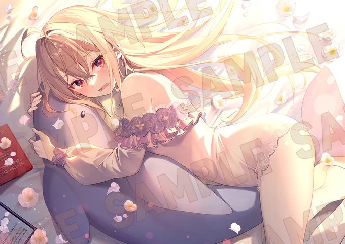 ✧₊#ひきこまり 吸血姫の悶々 Blu-ray法人特典絵柄公開中₊✧  DMM通販の全巻購入特典は キャラクター原案・#りいちゅ 先生描き下ろし A5サイズアクリルボード  ベッドで寝ころぶコマリ様  #ひきこまりinfo