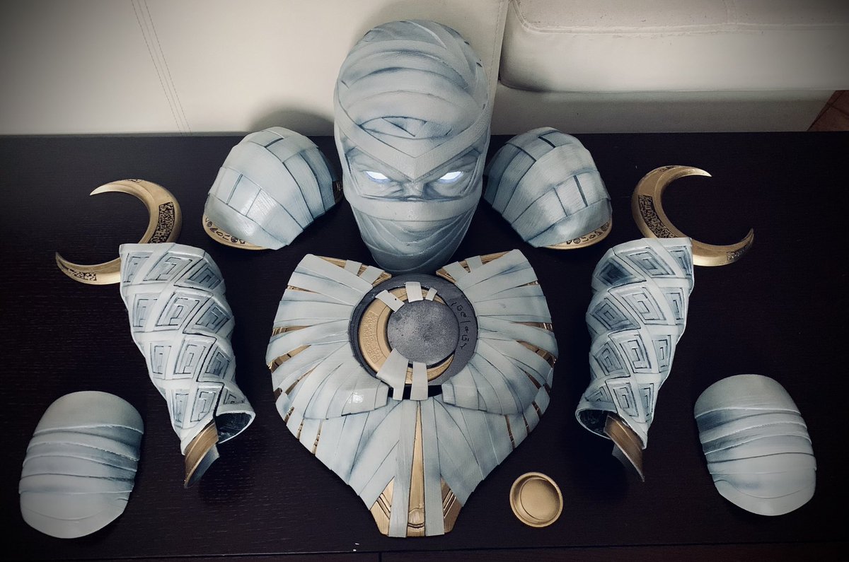 em3dlab's tweet photo. New Moon Knight set ready to go 💪🏼🌙
#MoonKnight #marvel #cosplay #3dprinted https://t.co/2T0I9MhWB7