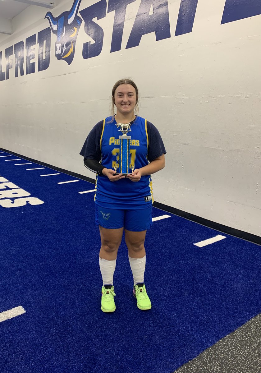 AlfredStateWBB's tweet photo. A little late, but our first week of practice ended with a 3-way tie for Practice Champ! Josie, Sarah, and Tay Ben pulled away with the first W’s on the practice leader board to set the bar high in week 1 💪🏼🏀 🏆 #HornsUp https://t.co/58N0QxeCvK
