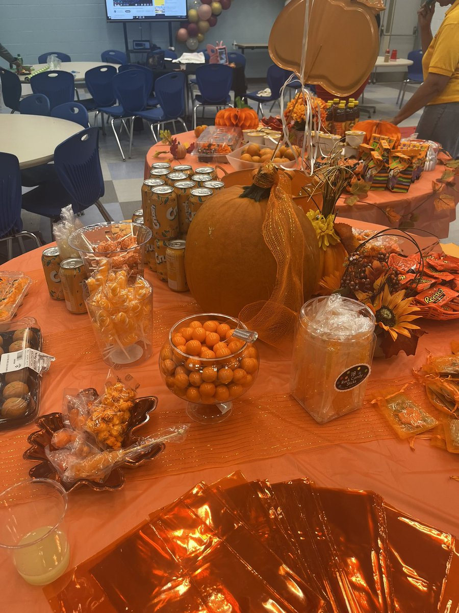 Earle STEM tweet media