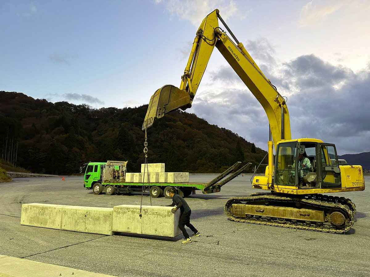 NS_SUPER_EXPO's tweet image. エスヘリ会場設営中🔥