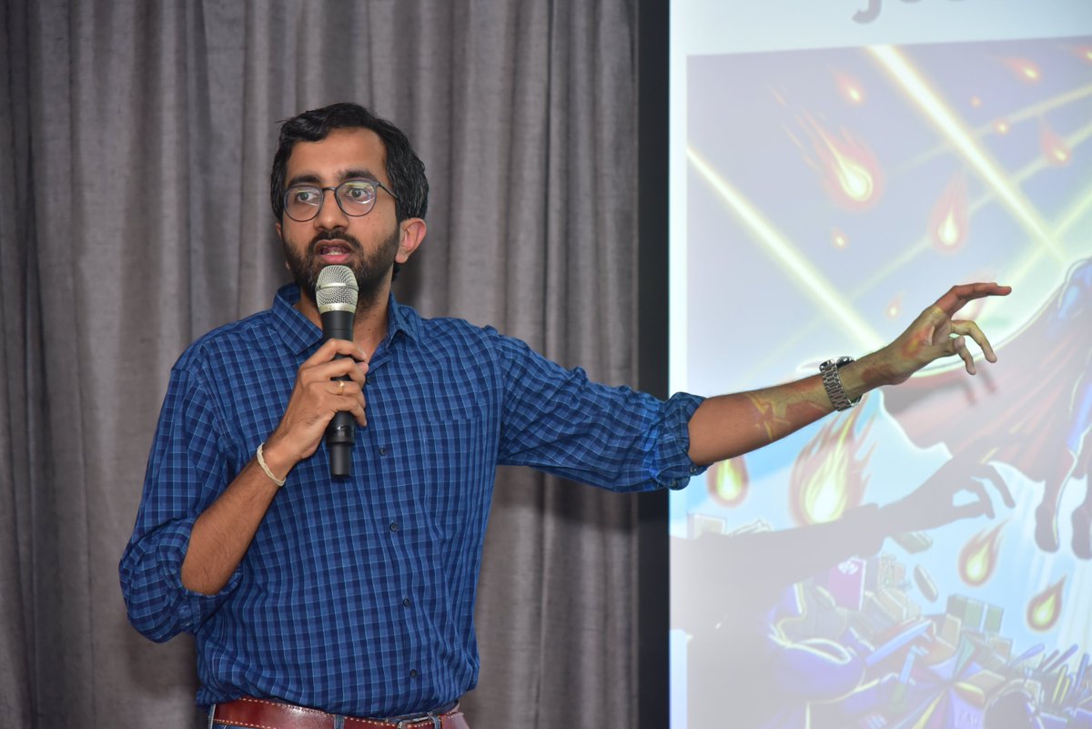 GuildPolygonBLR's tweet photo. Next up, we had @ravi_krishnn, Head of Flipkart Labs &amp; Category Experiences. 

Ravi talked about All things Flipkart-Polygon Blockchain COE. https://t.co/BGlKR2xkI6