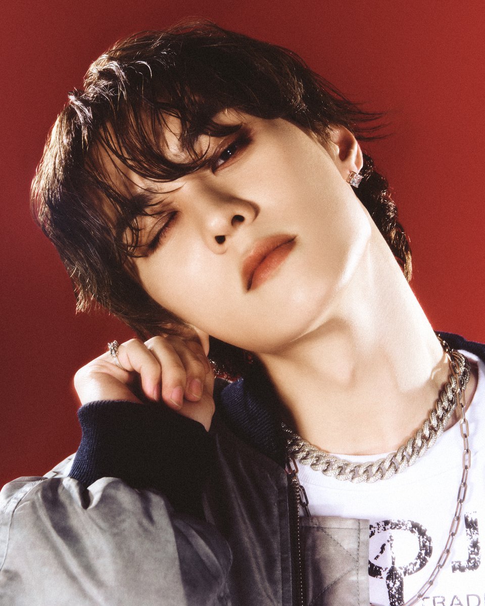 WayV_official's tweet photo. WayV 威神V 'Poppin' Love (心动预告)' Track Video Image #KUN 

【On My Youth - The 2nd Album】
Digital Album ➫ 2023.11.01 (CST/KST)
Physical Album ➫ 2023.11.08 (CST/KST)

#WayV #威神V 
#PoppinLove #心动预告 
#OnMyYouth #遗憾效应
#WayV_OnMyYouth 
#WayV_OnMyYouth_遗憾效应

💿Pre-order
https://t.co/2UH887wOoI