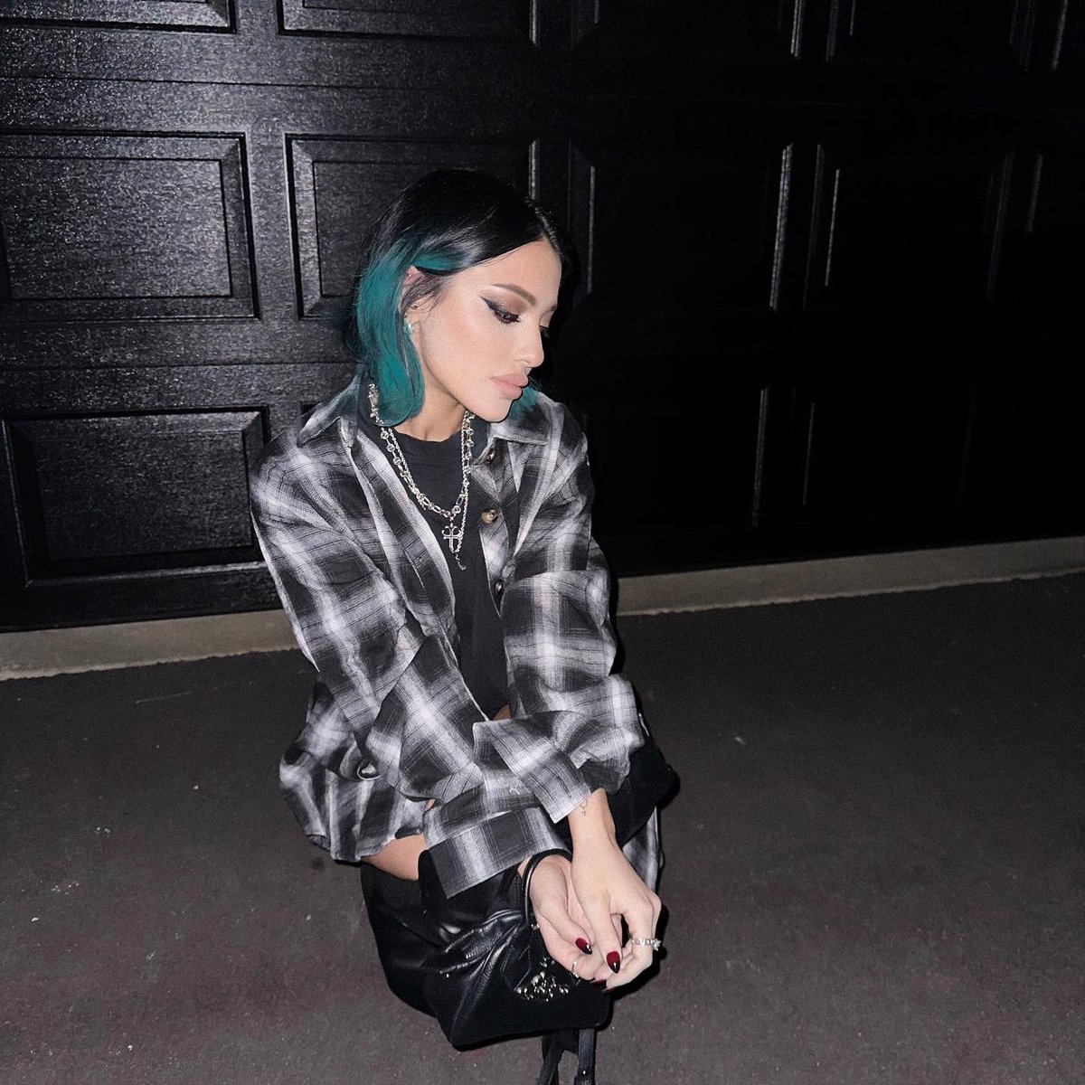 nikidemar tweet picture