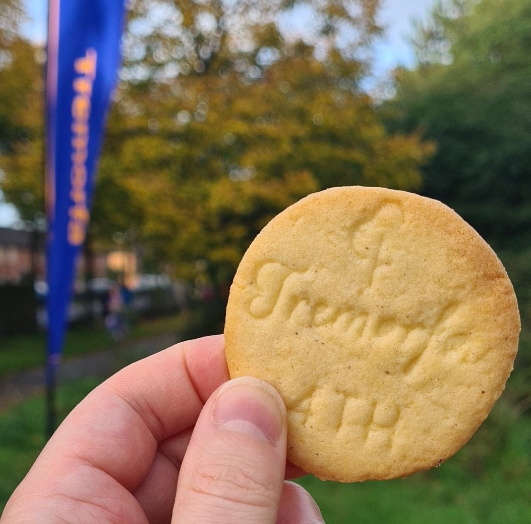 Rewarded with a lovely biscuit to celebrate the 4th anniversary of #Tremorfa #parkrun