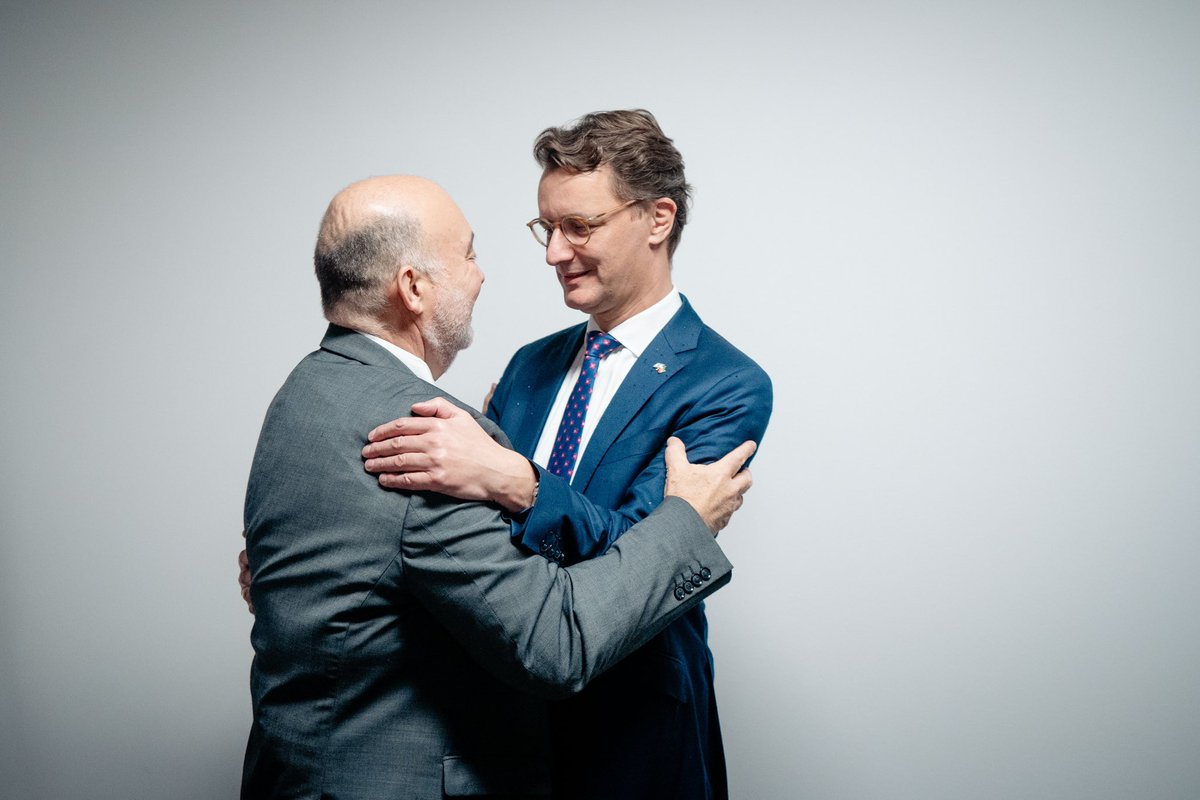 Jeder Angriff auf Jüdinnen oder Juden in Deutschland ist ein Angriff auf uns alle. In dieser Situation gibt es kein Wenn &amp; kein Aber. #NieWiederIstJetzt Herzlich Willkommen bei Freunden, Botschafter <a href="/Ron_Prosor/">Ambassador Ron Prosor</a>! #cdulpt23