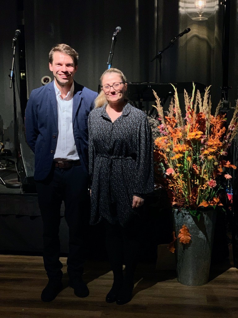 Veldig takknemlig for tildeling av årets reisestipend fra Allmennmedisinsk forskningsfond under #Nidaroskongressen for #OUTACS-prosjektet! 🫀🩸

Her sammen med Trygve Ellingsen, UiT, vinner av årets AFU-pris! 🤗