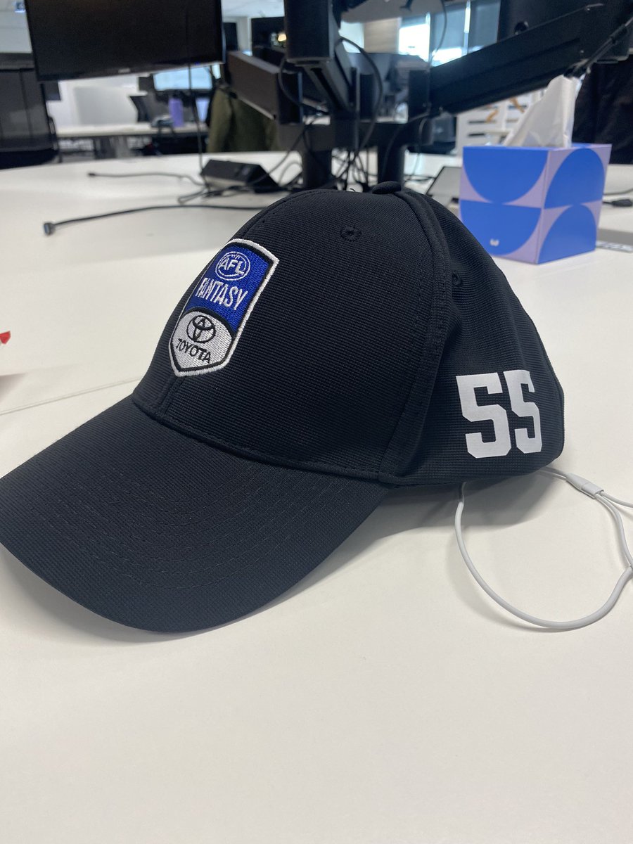 School of Rick 🧢. Adding my thanks to the #AFLFantasy Community. In particular <a href="/MoreirasMagic/">Moreira’s Magic</a> <a href="/jaiden_popowski/">Jaiden Popowski</a> <a href="/WarnieDT/">Warnie</a> and the loyal group chat. Good on you lads