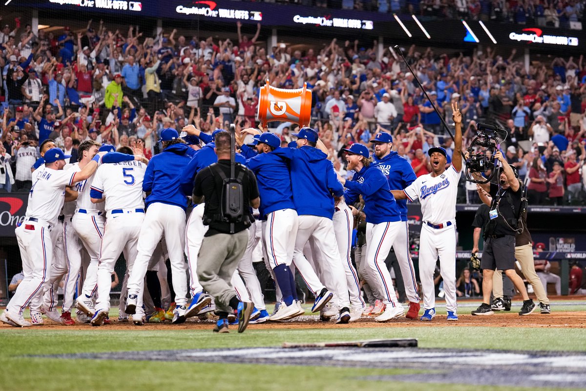Texas Rangers tweet media