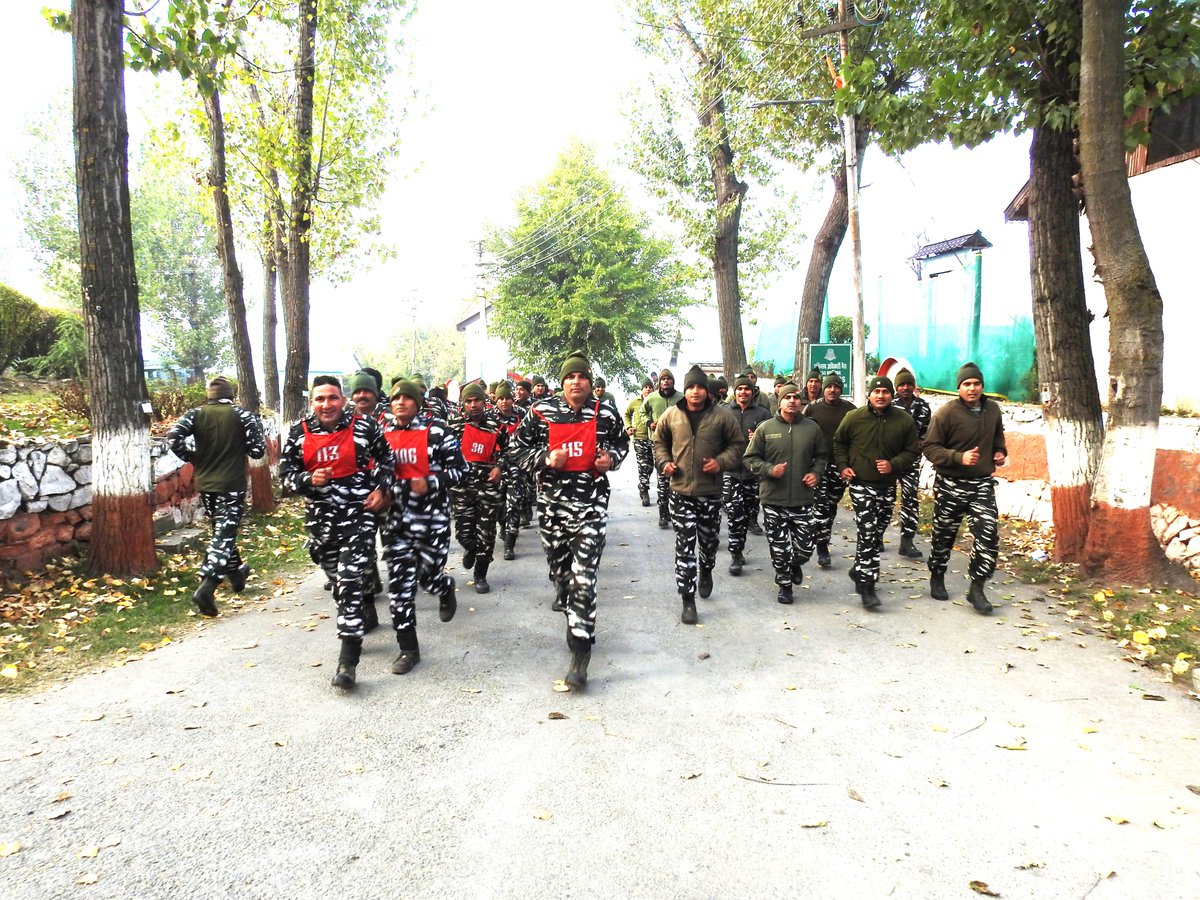 Fit India Freedom Run 4.0 and #RunforUnity were organised under the Theme #AzadiKaAmritMahotsav in SKOR CRPF Awantipora . <a href="/FitIndia/">Fit India</a> <a href="/HMOIndia/">गृहमंत्री कार्यालय, HMO India</a> <a href="/FitIndiaOff/">Fit India Movement</a> <a href="/PIBHomeAffairs/">PIB - Ministry of Home Affairs</a>