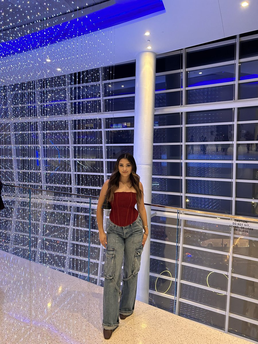 <a href="/sza/">SZA</a>  off the bench like brady