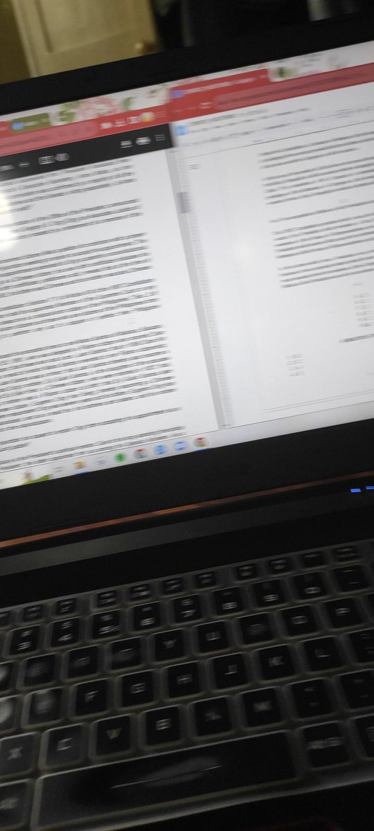 euniverssse's tweet photo. Blurred like my thoughts. 🤣 
#Exam https://t.co/J2ARwOyXha