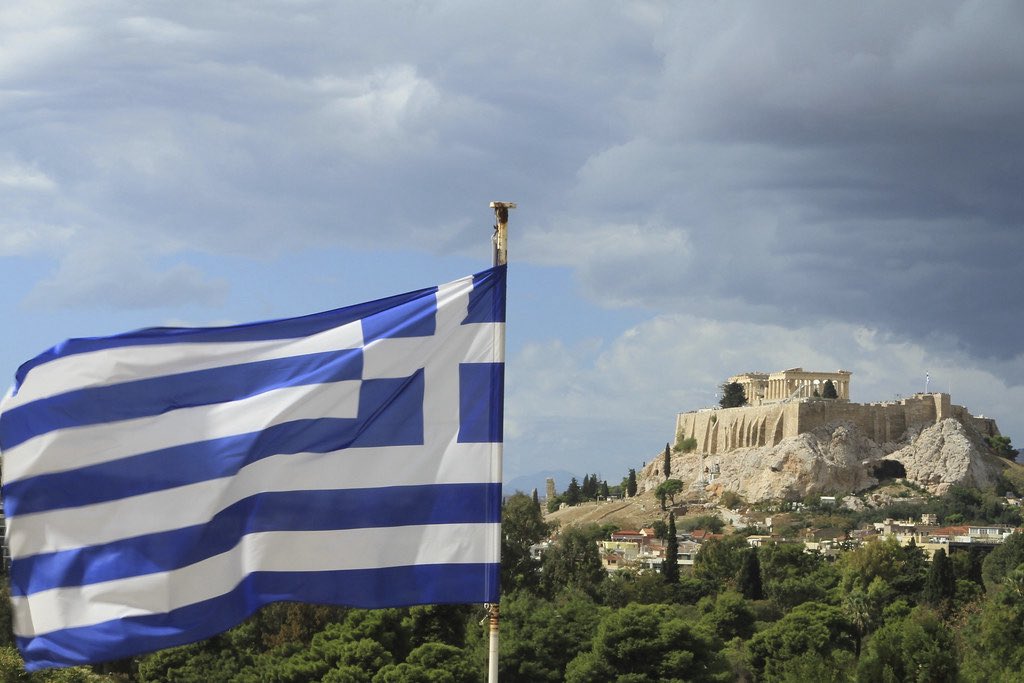 Χρόνια Πολλά Ελλάδα! 🇳🇱🇬🇷 

On this day in 1940 the Greek Prime Minister rejected an ultimatum given by the Italian dictator Benito Mussolini to allow Italian troops to cross the border.

#28ηΟκτωβριου #OXIDay