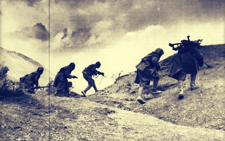 Χρόνια Πολλά Ελληνίδες και Έλληνες! 

Ζήτω η 28η Οκτωβρίου! 

Ζήτω το ηρωικό «ΟΧΙ»!

Τιμή και Δόξα στους Ήρωες μας!! 🇬🇷🇨🇾🇬🇷🇨🇾🇬🇷🇨🇾🇬🇷🇨🇾

Πολλοί ίσως δεν γνωρίζουν, η Κύπρος είχε κατ´ αναλογία πληθυσμού τη μεγαλύτερη ανθρώπινη συμμετοχή στο Β’ Παγκόσμιο Πόλεμο.

"Στην