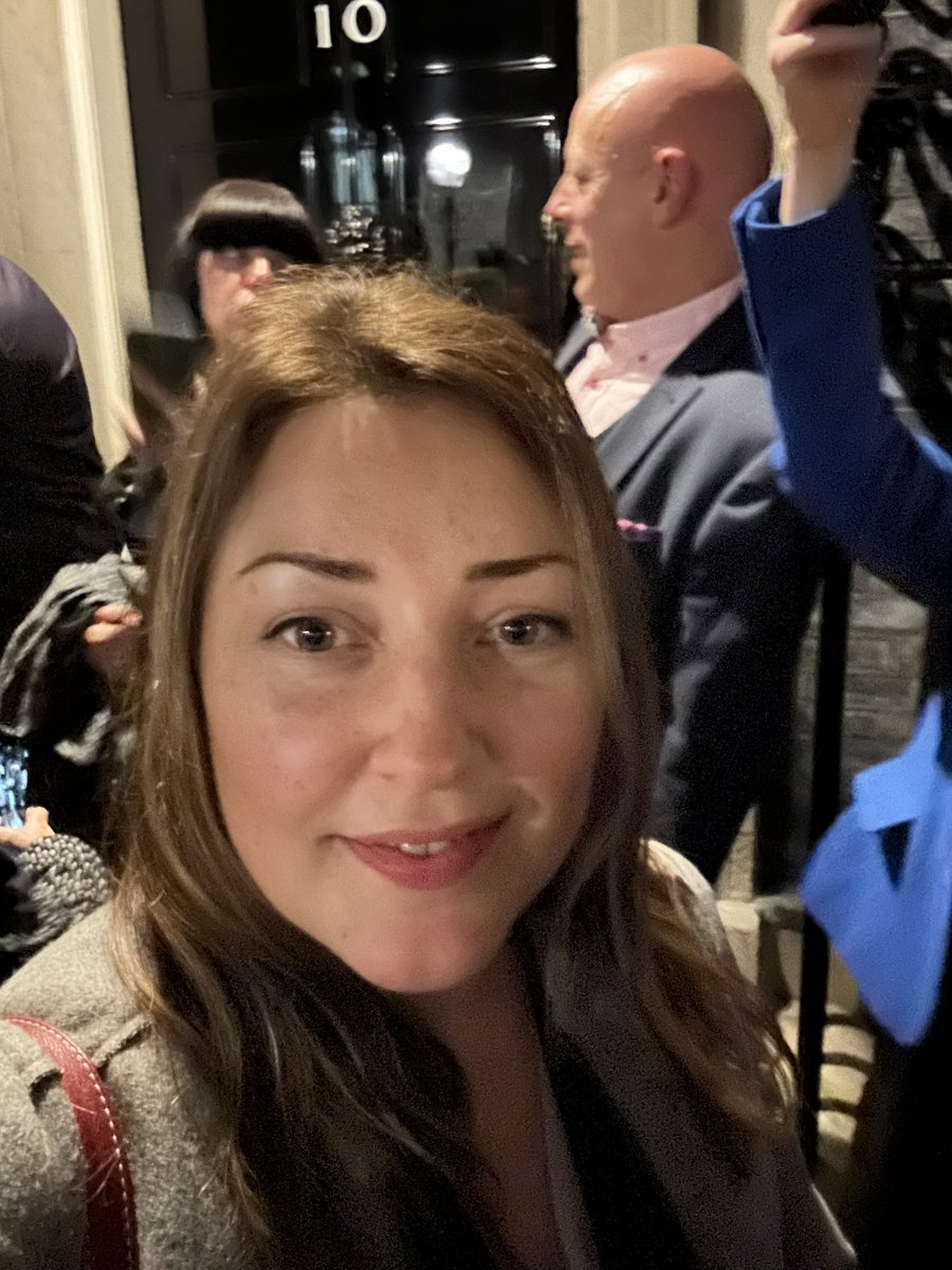 Fantastic evening launching the #EpilepsyResearchInstitute at @10DowningStreet this week! Here's the best I could get! Excited to be a part of this @EpilepsyInst