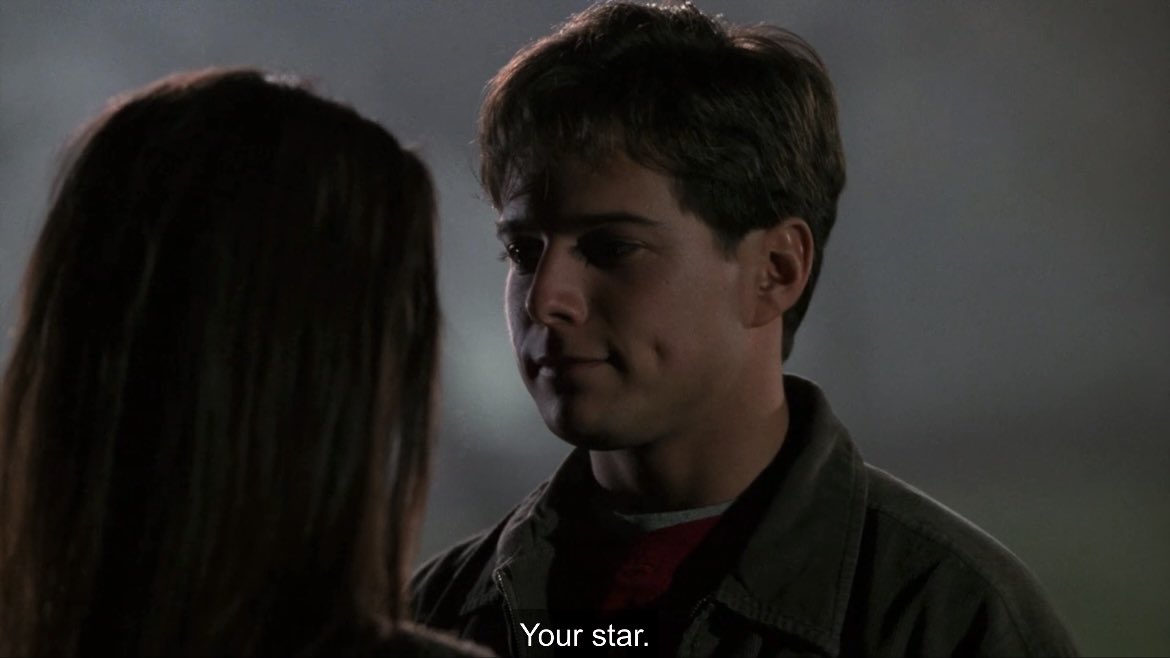 paceandjo's tweet photo. ahdhxgfhshshd he bought her a star stop https://t.co/tkZw19GWMI