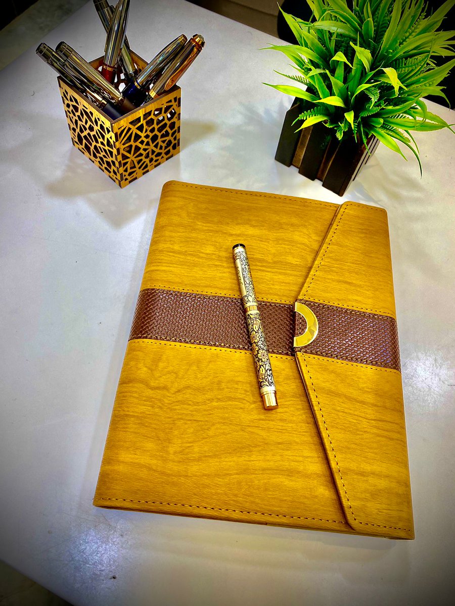 Jalandiary's tweet image. "Today is a new day, full of endless Possibilities".

You Tube
lnkd.in/d-S4KaBZ
Facebook
lnkd.in/df9EmaUv
Linkedin
lnkd.in/deRZ4VQ2
Instagram
lnkd.in/d7Tn3h92
Twitter
lnkd.in/dvWyTcQg

#journalcommunity #notebooks #corporate #diwaligifts