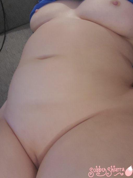 Doing a small rest after I did a walkies, then gonna work on putting away more of the camp stuff...would<a href="/tag/throwback"class="tags"><span>#throwback</span></a>