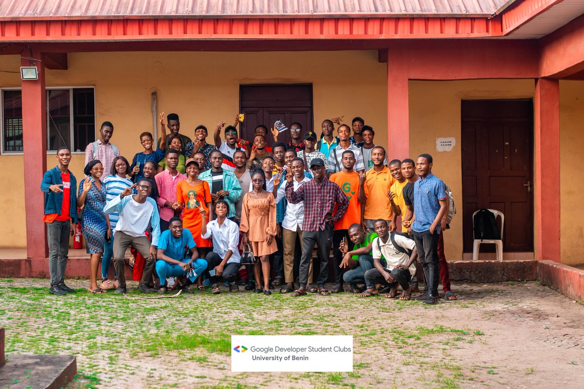 judith_etugbo's tweet photo. #GoogleAndroidComposeCamp
@dsc_uniben 
#gdsc
Starting from the speaker to the core team did a great job making the event a success 
#Leadfacilitator https://t.co/OpiEPBLMdV