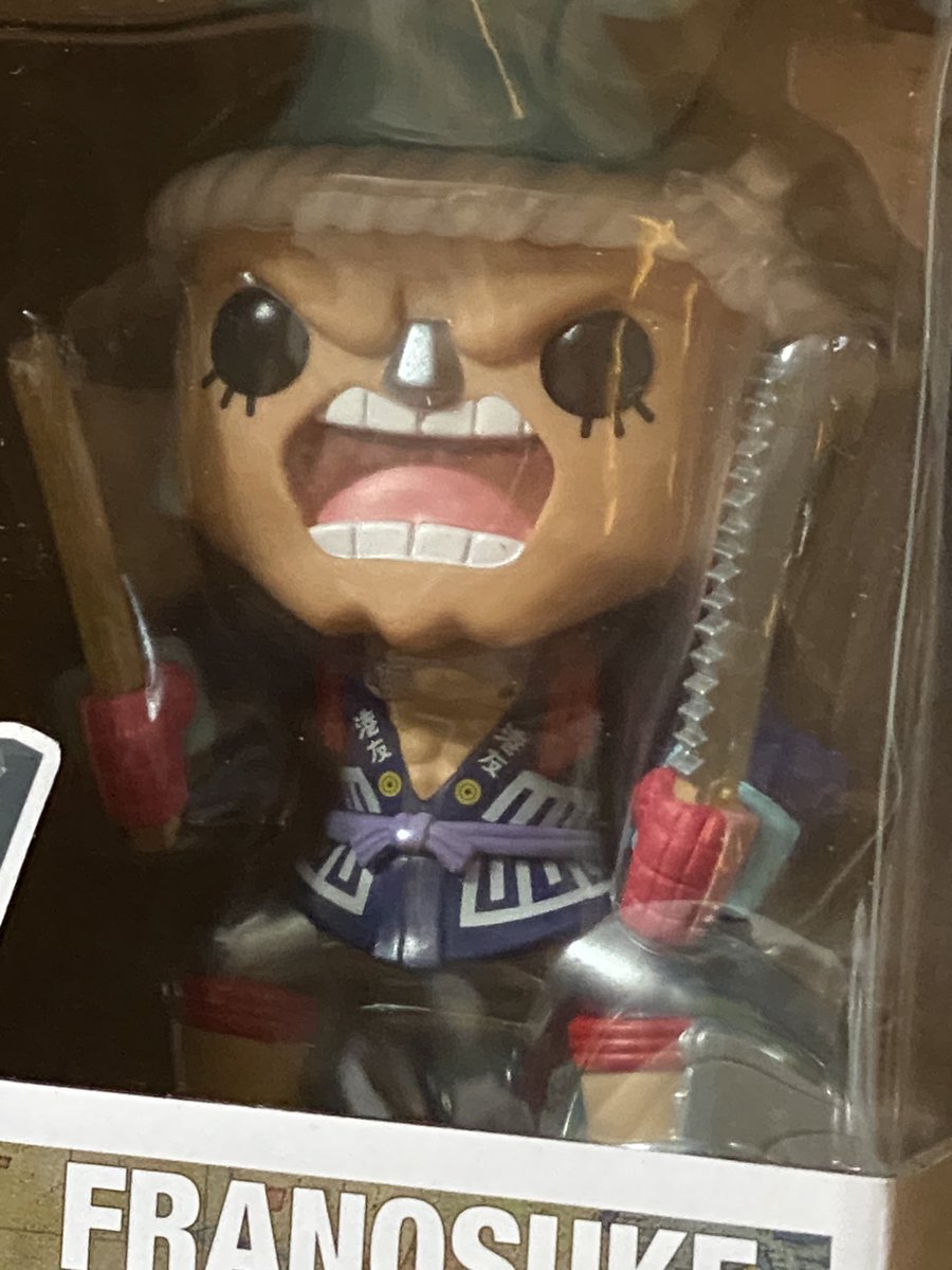Kaukahiyutaka's tweet photo. フランキーを見つけてしまったぞー! #Hawaii #honolulu #FunkoPop #ONEPIECE #franosuke #ハワイ #ホノルル #フランキー #ワンピース #ファンコポップ @OriginalFunko https://t.co/wfdeLIIrsR