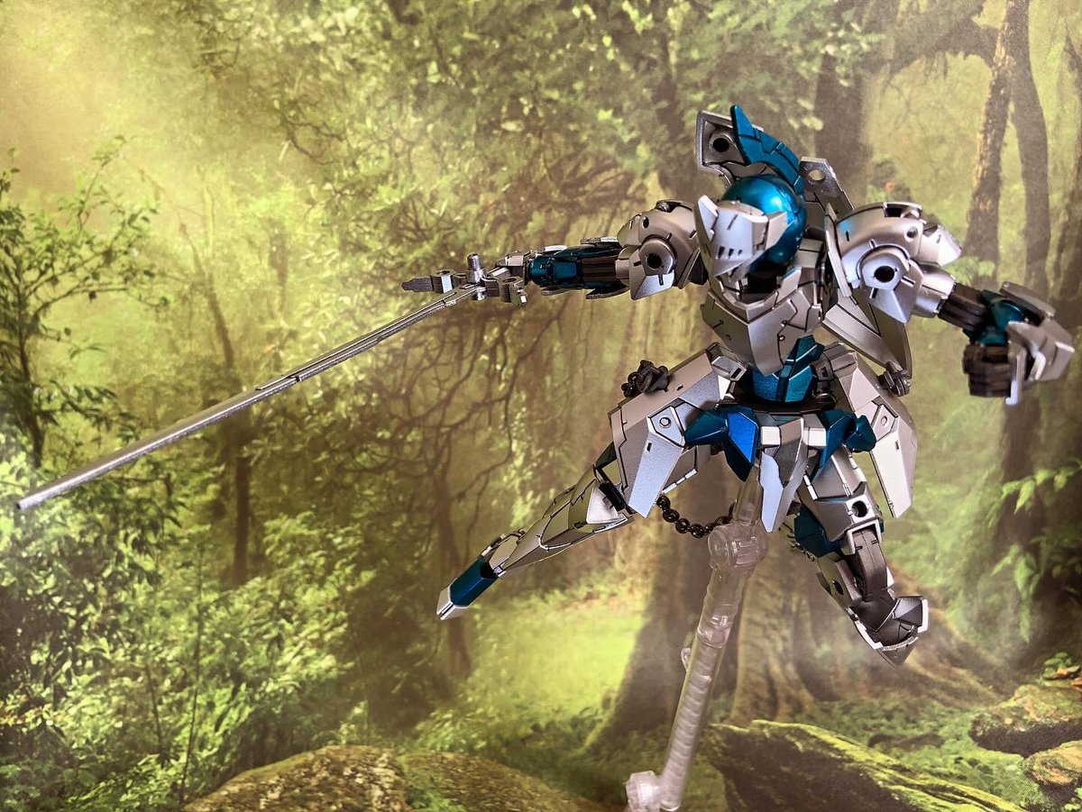 Justeproject's tweet photo. 追加のポーズ😊
これって、某エンダーリリィズの黒騎士とか騎士長ユリウスっぽく出来るのではないかと模索中😏🤔
#30mm #プラモ #プラモデル #バンダイ #BANDAI #スピナティオ #spinatio #スピナティア #バンダイナムコ #enderlilies https://t.co/pNWoKQBtL6