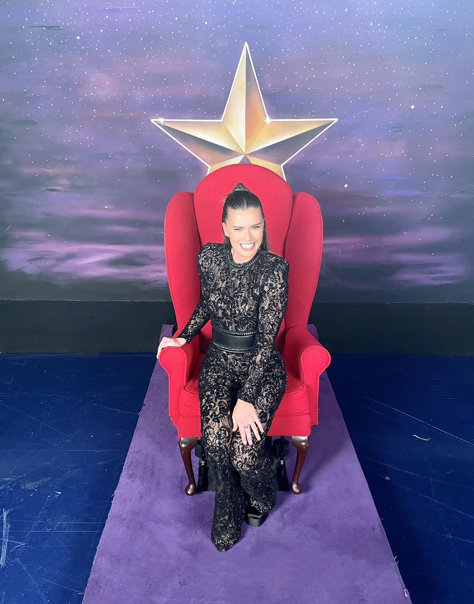 Rachael O'Connor (@_rachoc) on Twitter photo Sang on the tele with <a href="/duranduran/">Duran Duran</a> last night! <a href="/TheGNShow/">Graham Norton Show</a> 🖤👻✨
SO grateful for all these experiences! Sang on the tele with <a href="/duranduran/">Duran Duran</a> last night! <a href="/TheGNShow/">Graham Norton Show</a> 🖤👻✨
SO grateful for all these experiences!